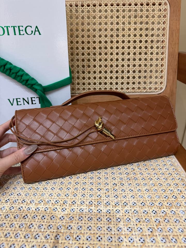 Bottega Veneta Andiamo Clutch Bag in Black Intrecciato