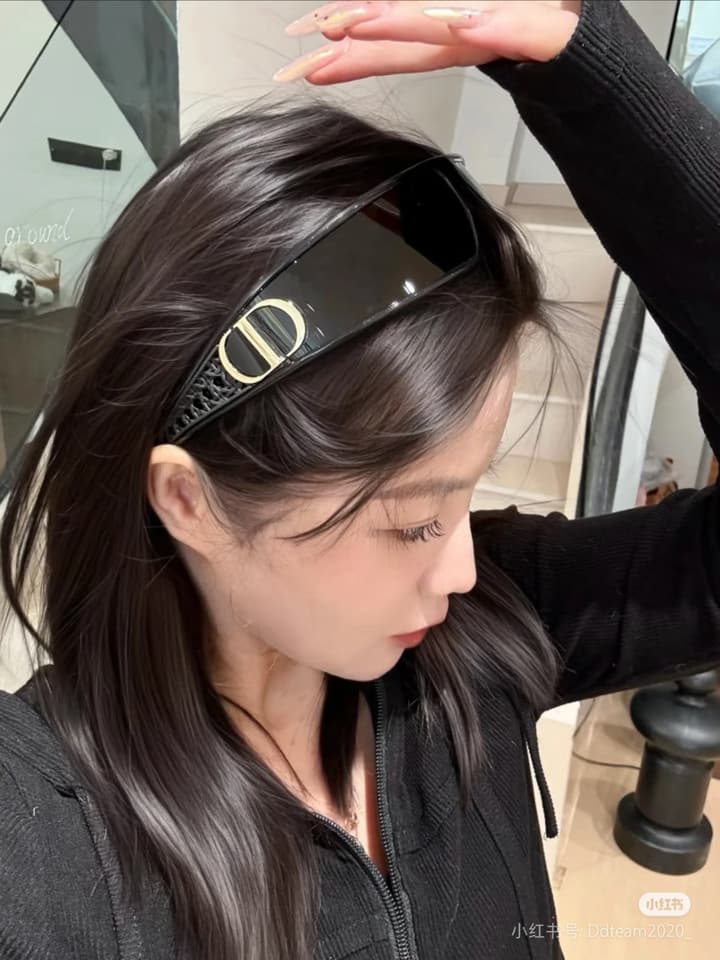 Dior VeryDior M1U Headband Sunglasses in Black