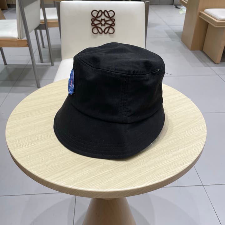 Moncler 2025 Autumn Bucket Hat in Black