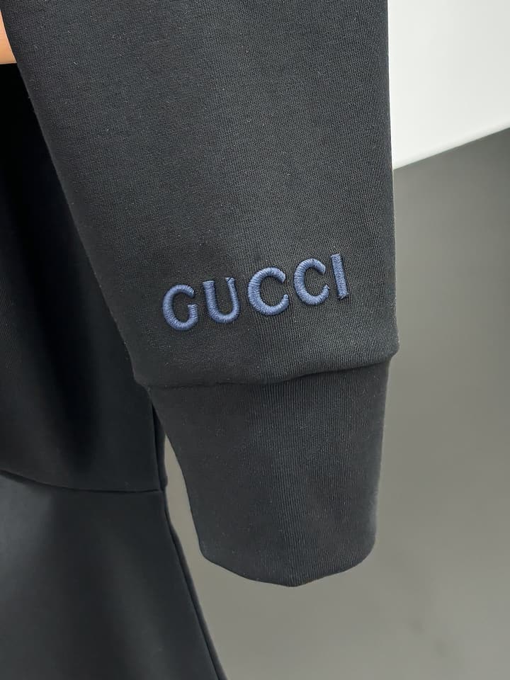 Gucci 2025FW Fashion Casual Long Sleeve T-Shirt – 2025FW in Black