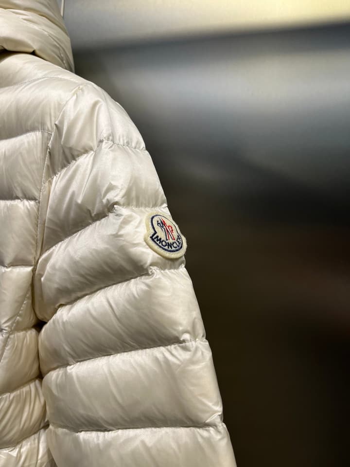 Moncler Waist-Cinching Hooded Down Jacket – Autumn/Winter Collection in Gold