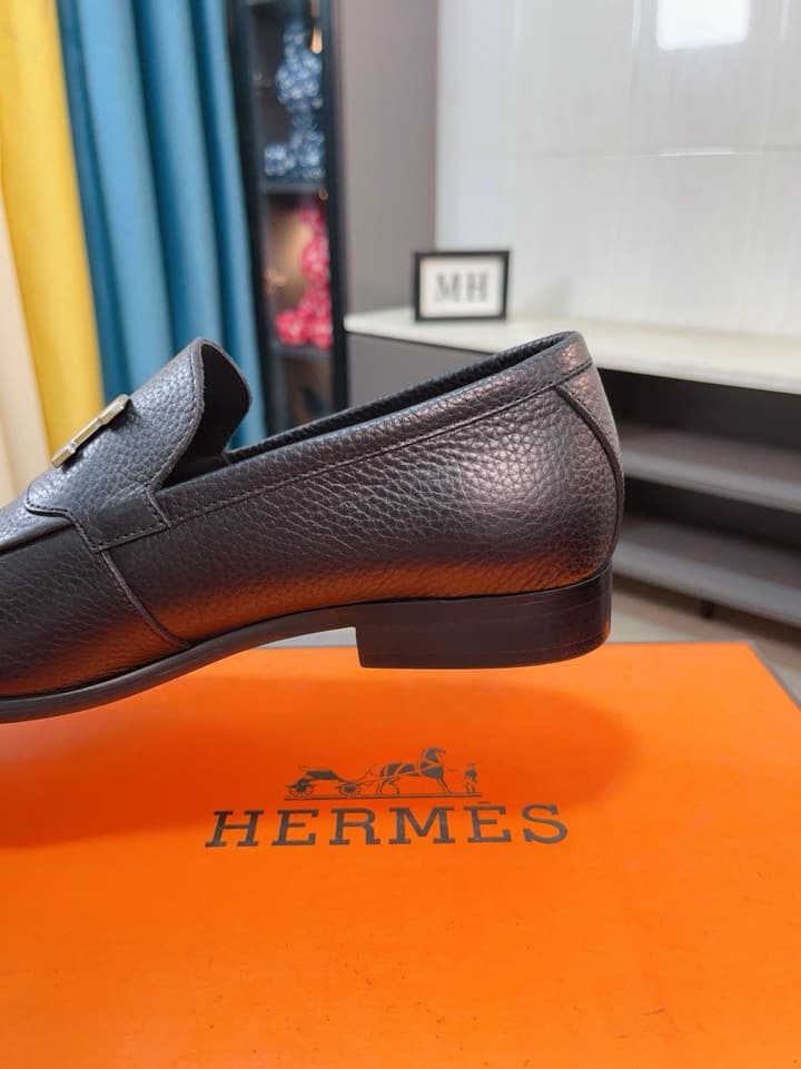 Hermès Business Leather Loafers