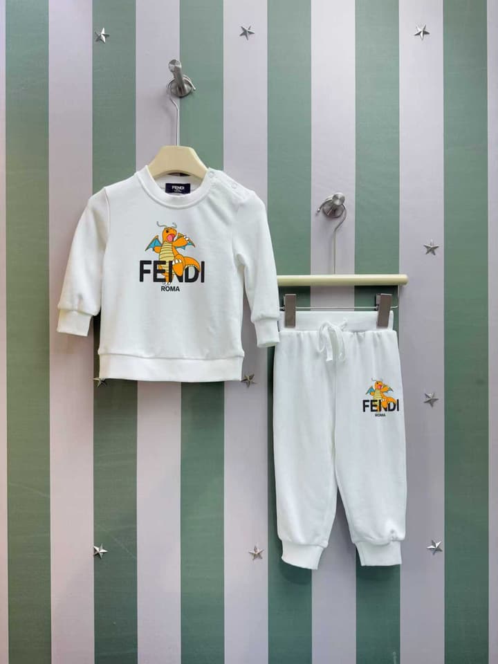 Fendi Infant Sweatshirt and Pants Set – 2025SS – Kids Collection in White Graphic Set