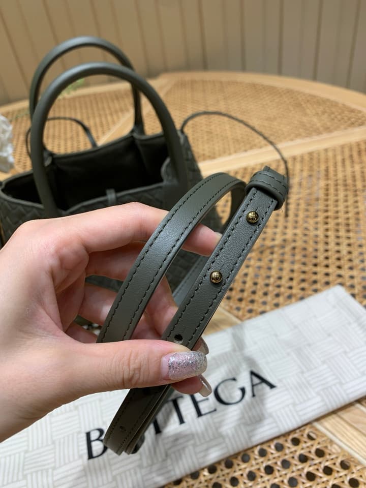 Bottega Veneta Pinacoteca Reversible Tote Bag