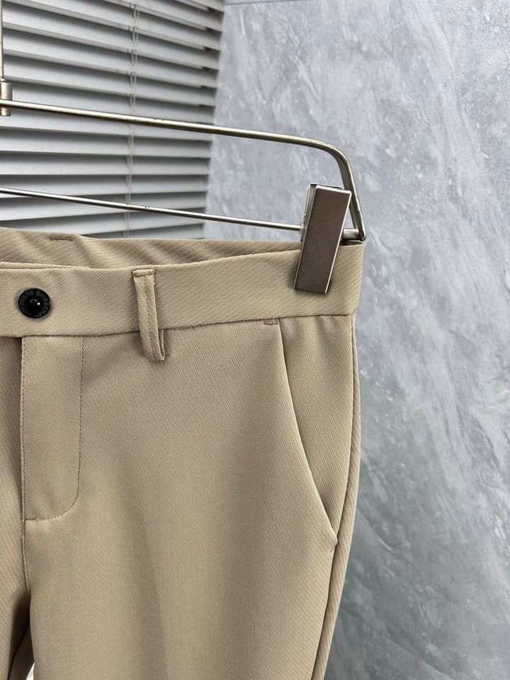 Burberry Tailored Casual Trousers – 2025SS in Camel Brown