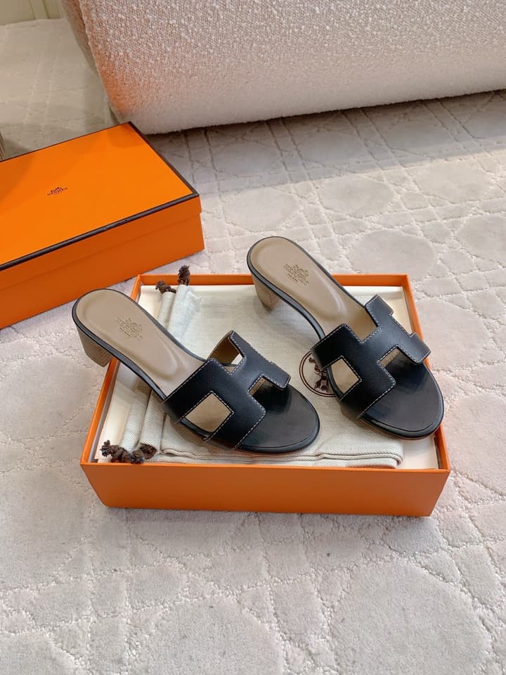 Hermès H-Heeled Sandals in Tan