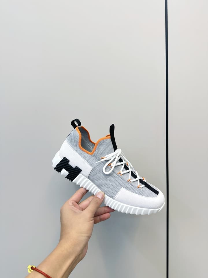 Hermes H Classic Couple Sneakers in Black
