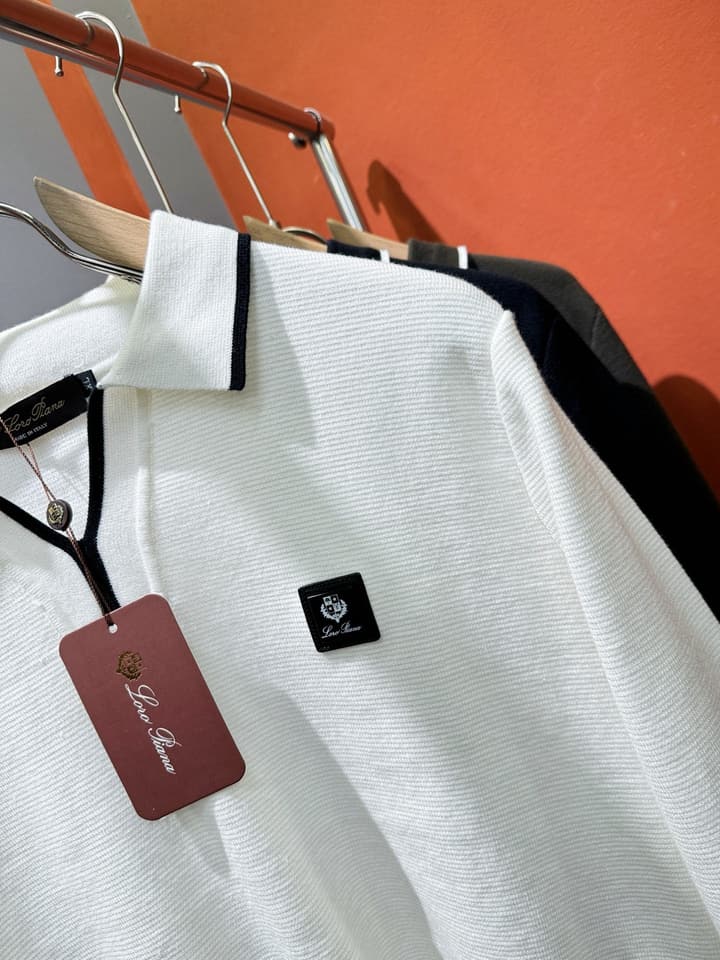 Loro Piana 2025 Knit Sweater with Chest Logo – Autumn/Winter Collection in White With Black Tipping
