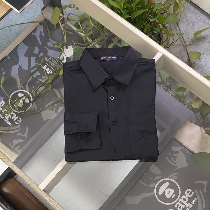 Louis Vuitton Classic Pocket Embroidered Long Sleeve Shirt – 2025 Collection in Classic Black