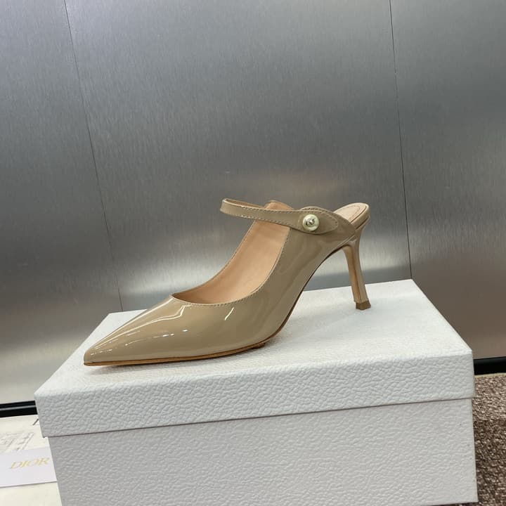 Dior J'Adior Jolie Pearl Pointed-Toe Mules – 2024 Spring/Summer Collection in Black Patent
