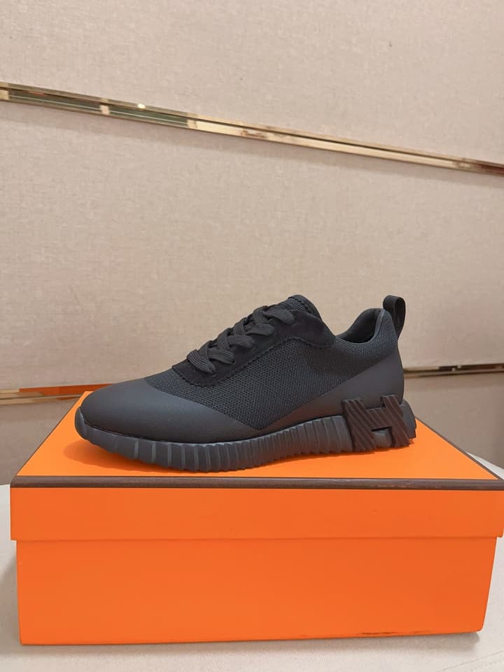Hermès Men's Classic Driving Shoes in Charcoal With Blue Sole