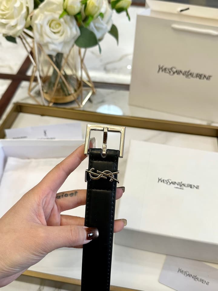 Saint Laurent Classic Leather Belt – 3.0cm