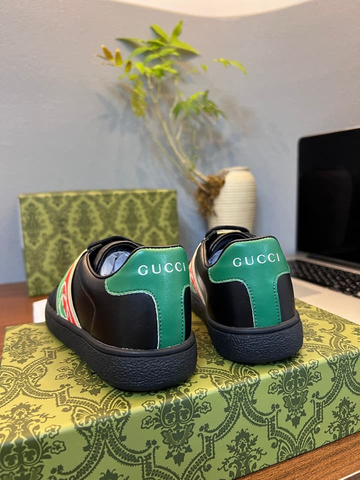 Gucci Kids Sheepskin-Lined Sneakers – Kids Collection