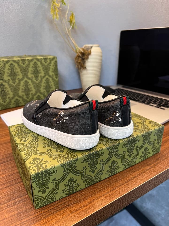 Gucci Kids Sheepskin-Lined Sneakers – Kids Collection