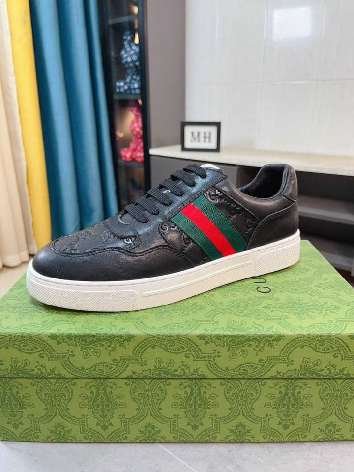 Gucci New Season Casual Fashion Sneakers in Black With Web Stripe