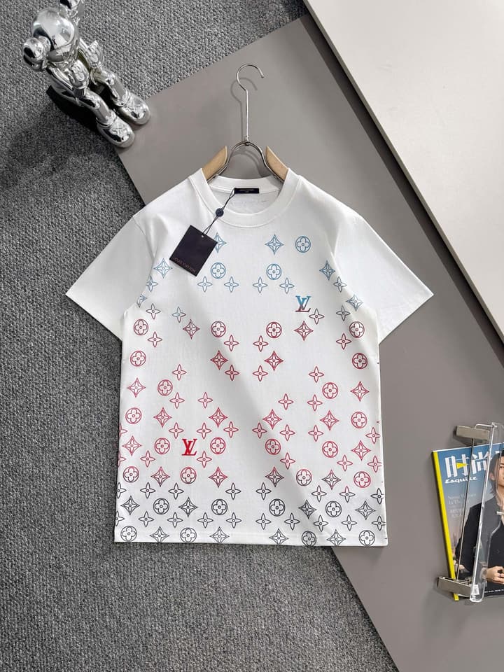 Louis Vuitton Gradient Flocked Clover Logo T-Shirt – 2025SS in Black