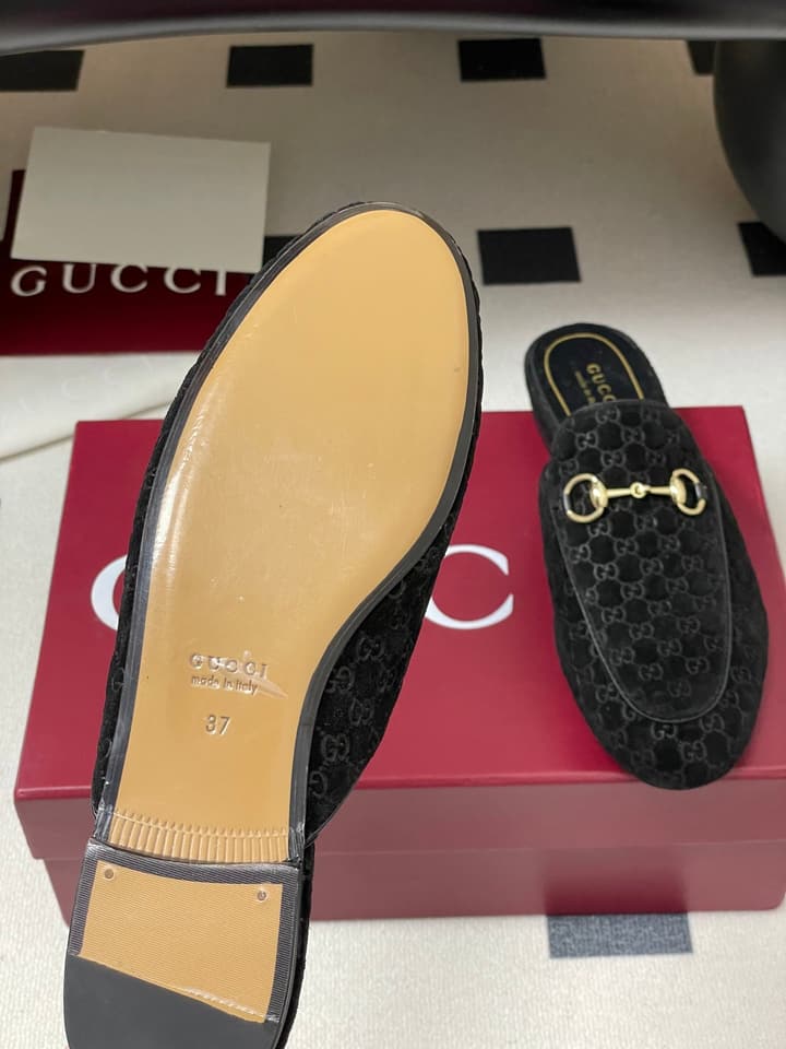 Gucci Princetown Double G Suede Mules – 2025 Fall Collection in Black Suede With Silver Hardware