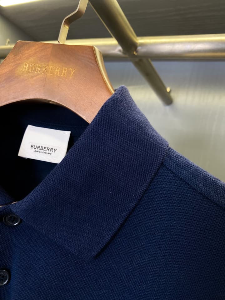 Burberry Equestrian Knight Piqué Cotton Polo Shirt in Navy Blue