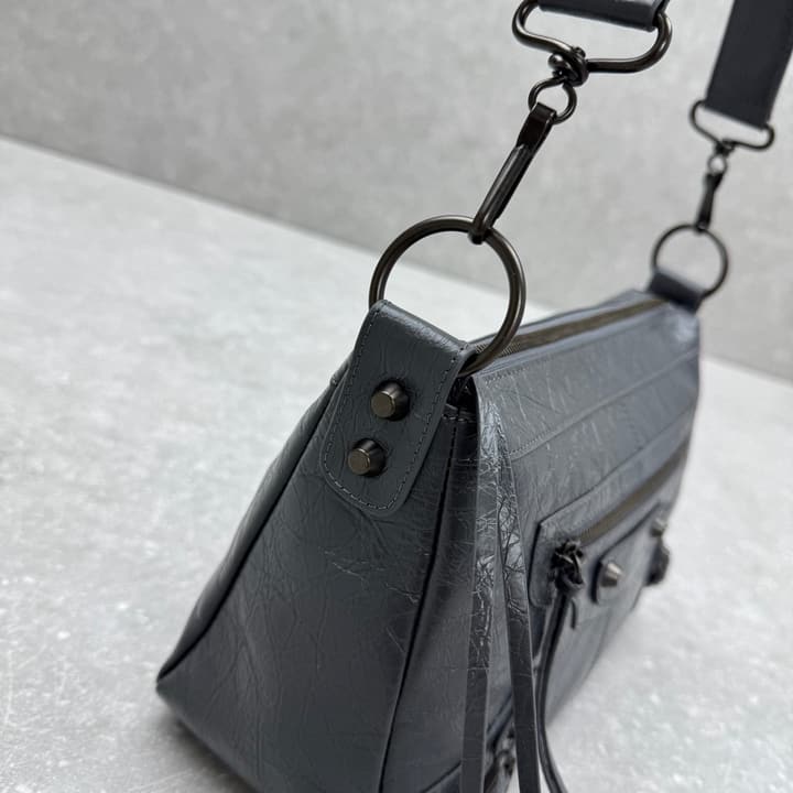 Balenciaga Le City Moto Hobo Bag – 25FW in Oil Wax Black