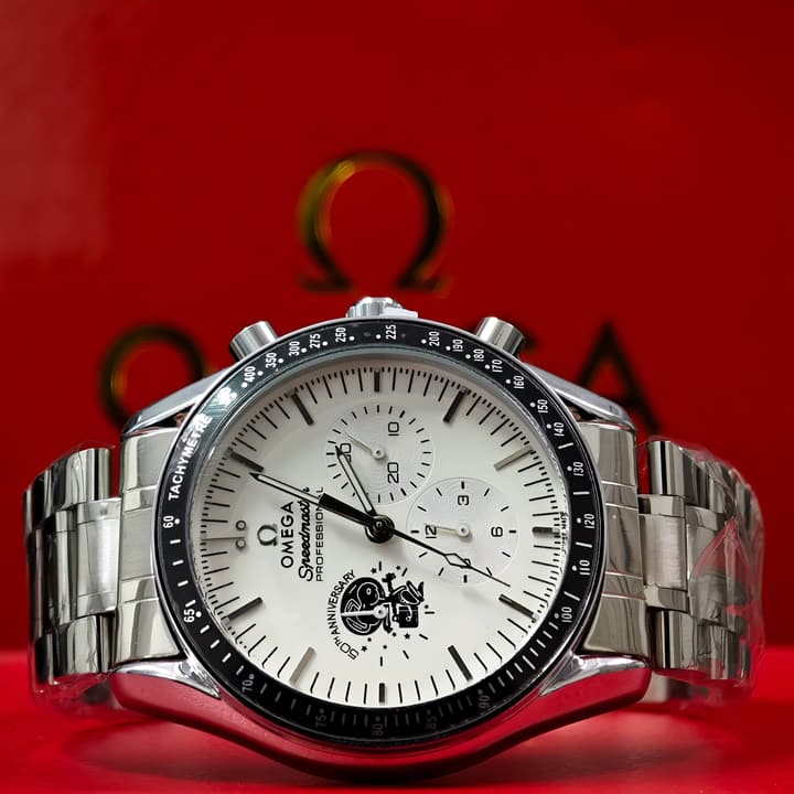 Omega Speedmaster Snoopy 50th Anniversary Quartz Watch in Blue Sub-dial Chronograph