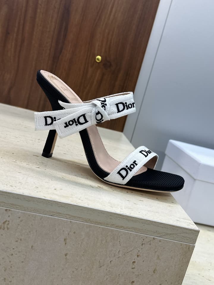 Dior J'Adior Dentelle Jelly Bow Pumps – 2026 Early Spring Collection in Black High Heel
