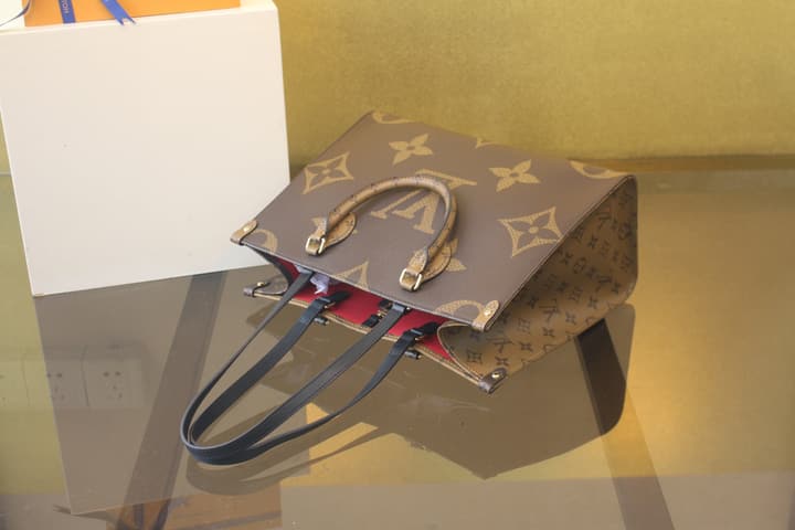 Louis Vuitton Onthego Monogram Tote Bag in Monogram Reverse/monogram Canvas Tote