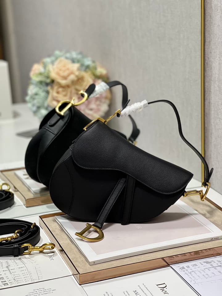 Dior Classic Saddle Bag in Apricot