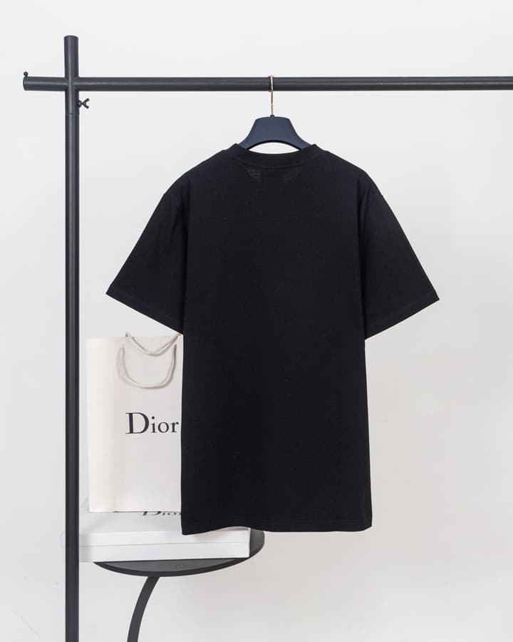 Dior Lucky Clover Embroidered T-Shirt – 2025SS Collection