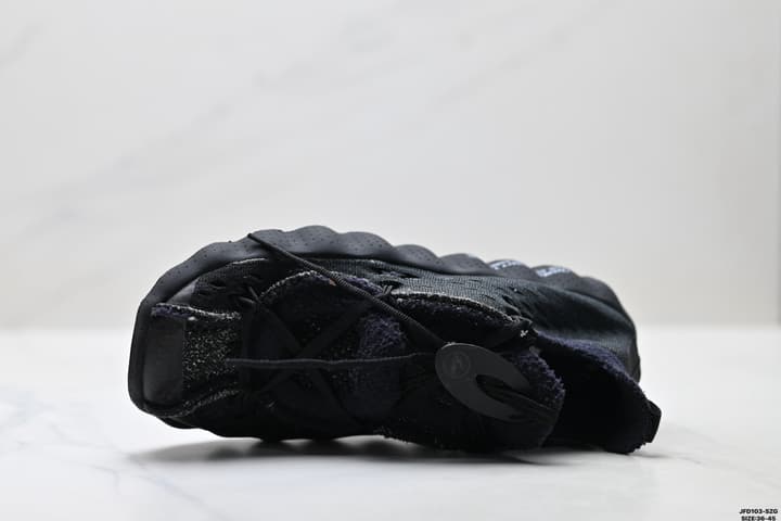 Nike Mind 002 Tech Training Shoes