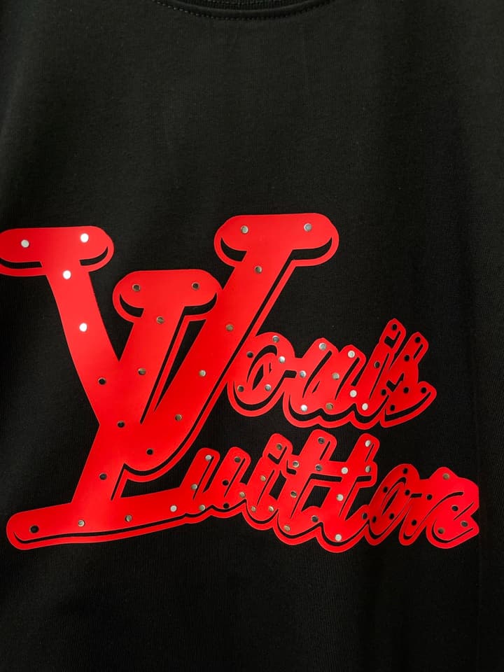 Louis Vuitton Men's Casual Short-Sleeve T-Shirt in Black