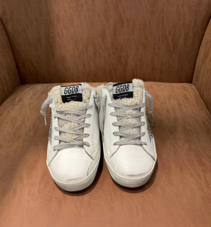 Golden Goose Superstar Distressed Sneakers – 2023 Spring Collection
