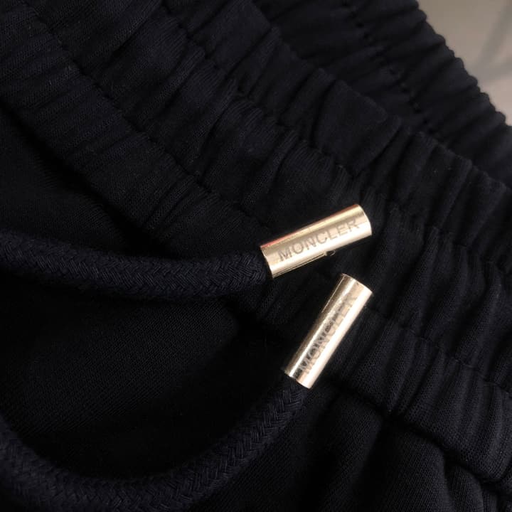 Moncler Spliced Logo Casual Shorts – 2026SS in Classic Black