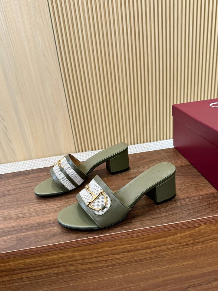 Gucci D-Horsebit Mule Sandals in Brown Gg Canvas