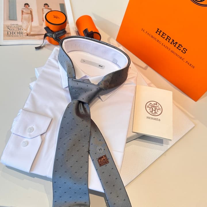 Hermès Men's Silk Tie in Burnt Orange Brown