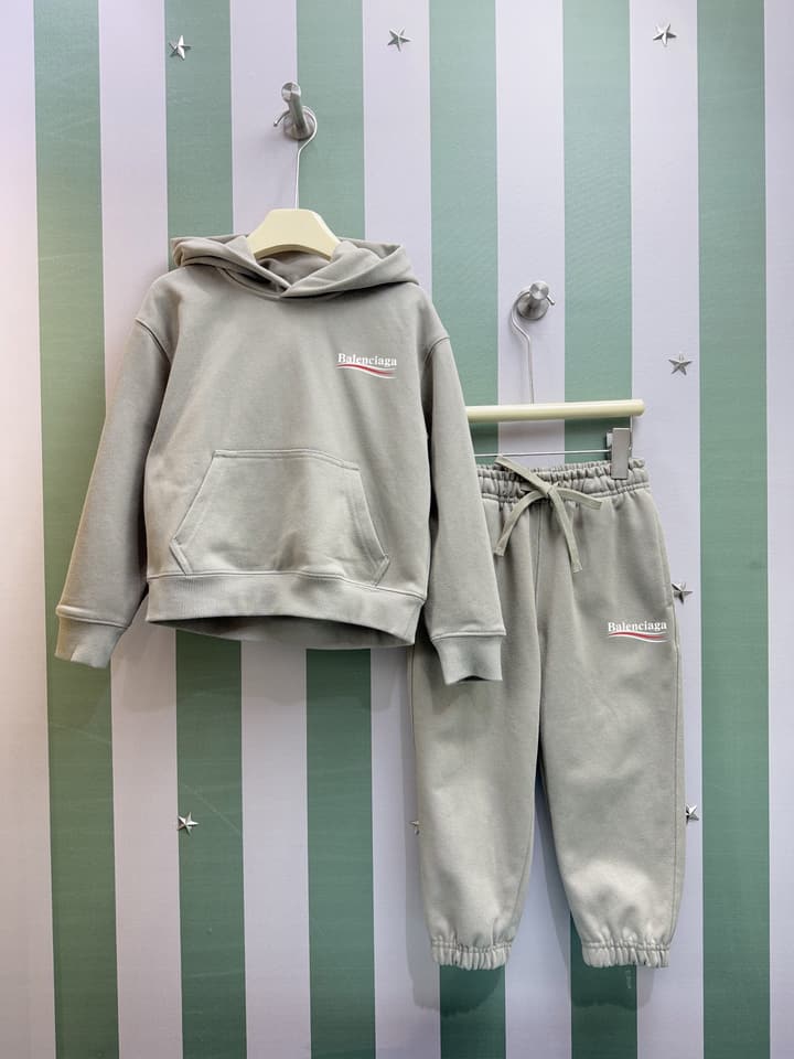 Balenciaga Kids Hooded Sweatshirt Set – 2025FW – Kids Collection in Light Taupe Set