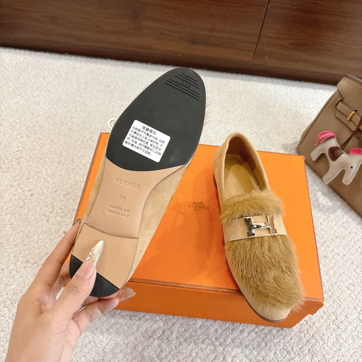 Hermès Mink Suede Loafers & Mules – Autumn/Winter Collection in Pale Tan Suede With Silver Hardware