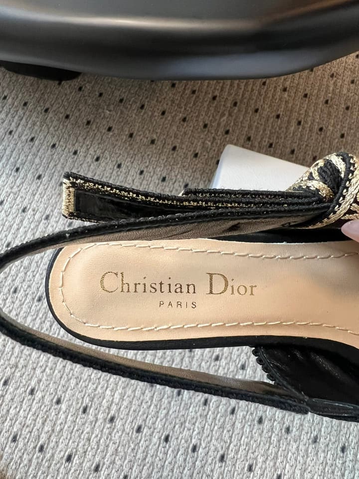 Dior Classic Polka Dot Bow Pumps in Deep Quilted Black