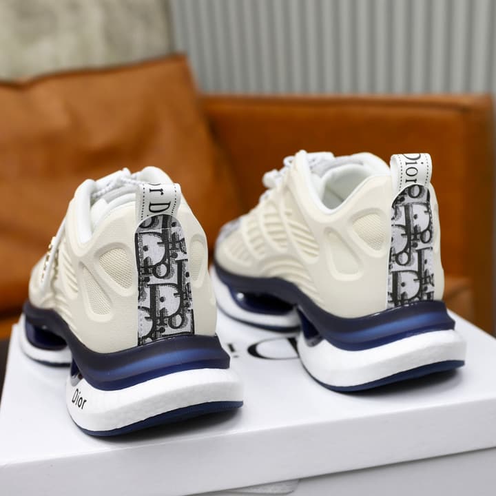 Dior Men's Luxury Running Shoes in Off-white With Grey Pattern