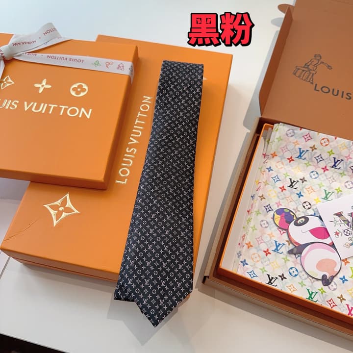 Louis Vuitton Monogram Jacquard Silk Tie in Black and White
