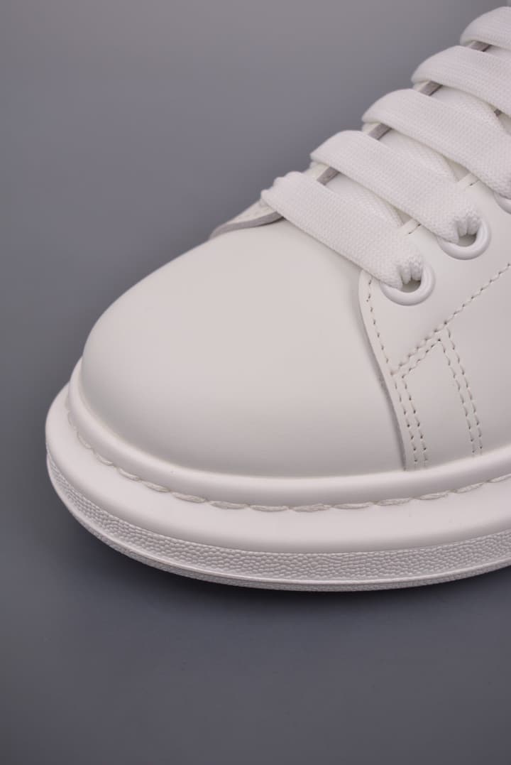 Alexander McQueen Oversized Low-Top Platform Sneakers in White With Dark Heel Tab