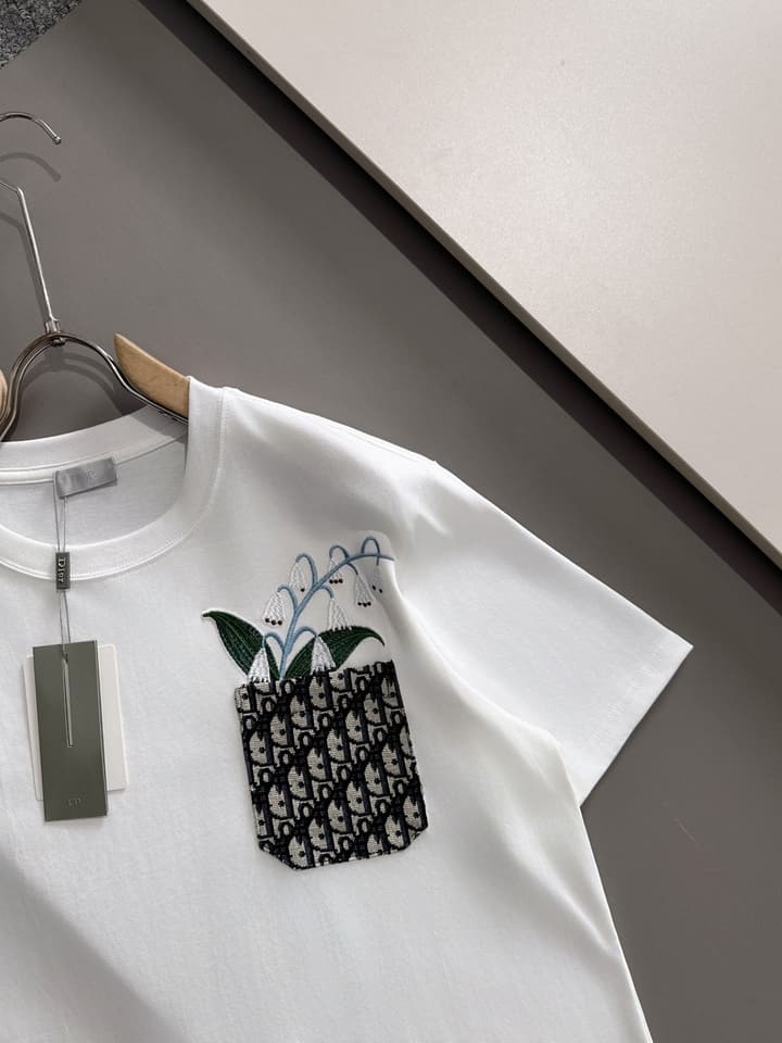 Dior Leaf Embroidery Flocked CD Logo T-Shirt – 2025 in Black