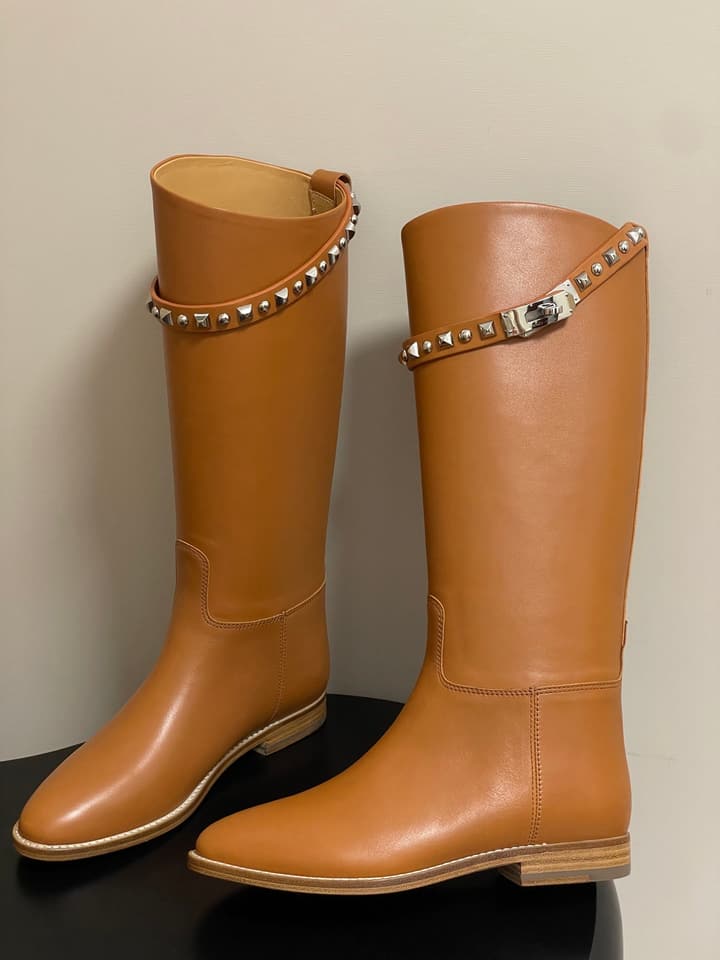 Hermès Jumping Series Kelly Buckle Knee-High Boots in Black