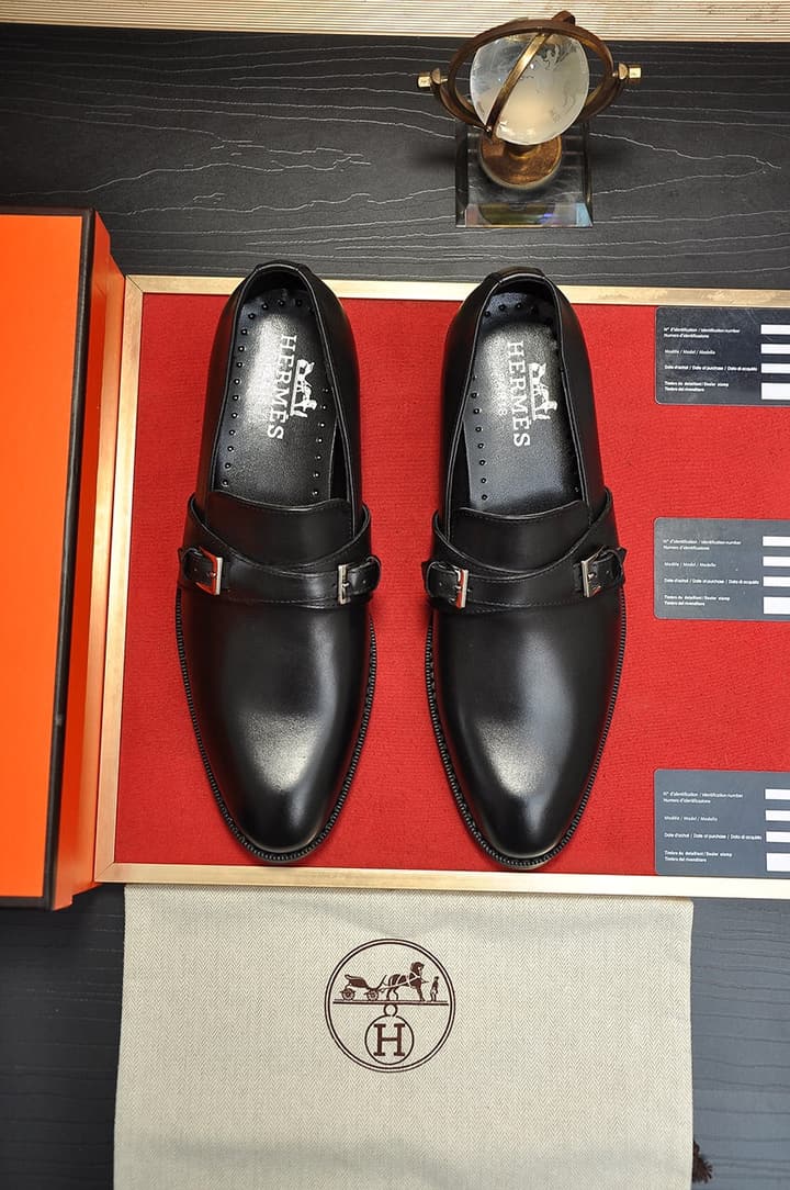 Hermès Leather Driving Shoes in Black