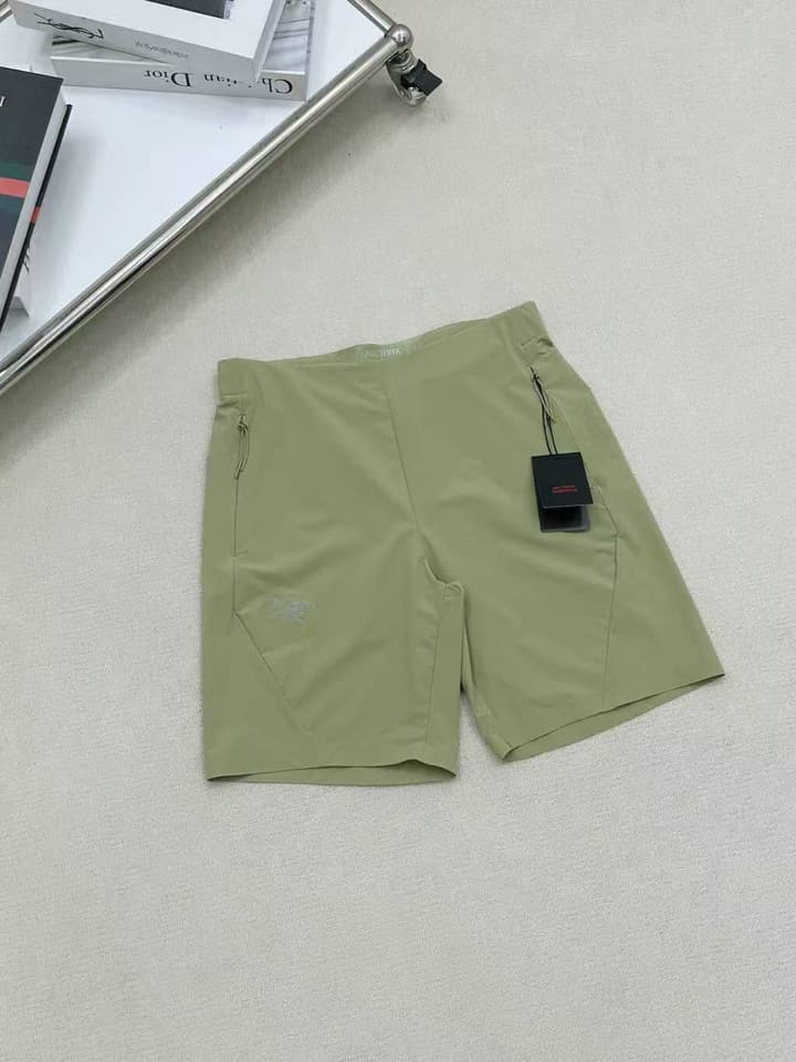 Arc'teryx Captive Embroidered Functional Shorts in Army Green