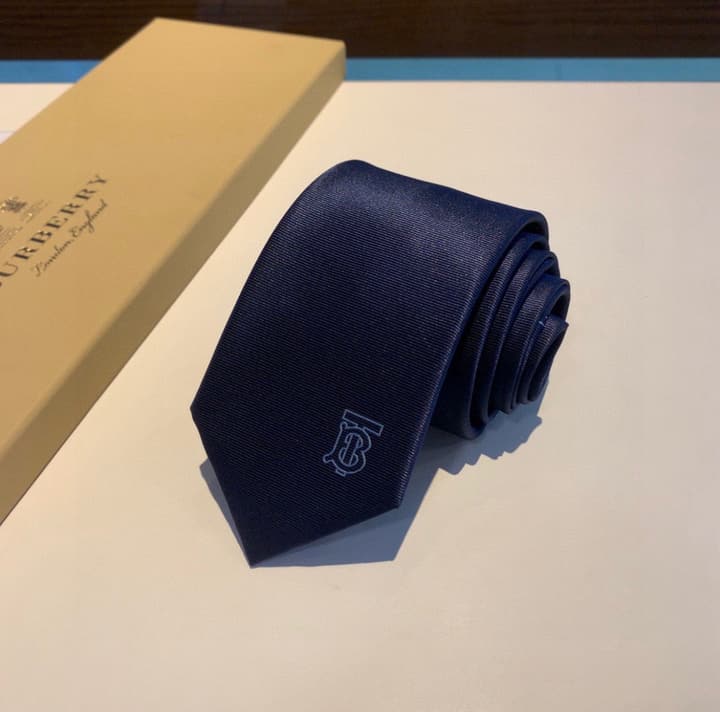 Burberry TB Logo Silk Tie in Black