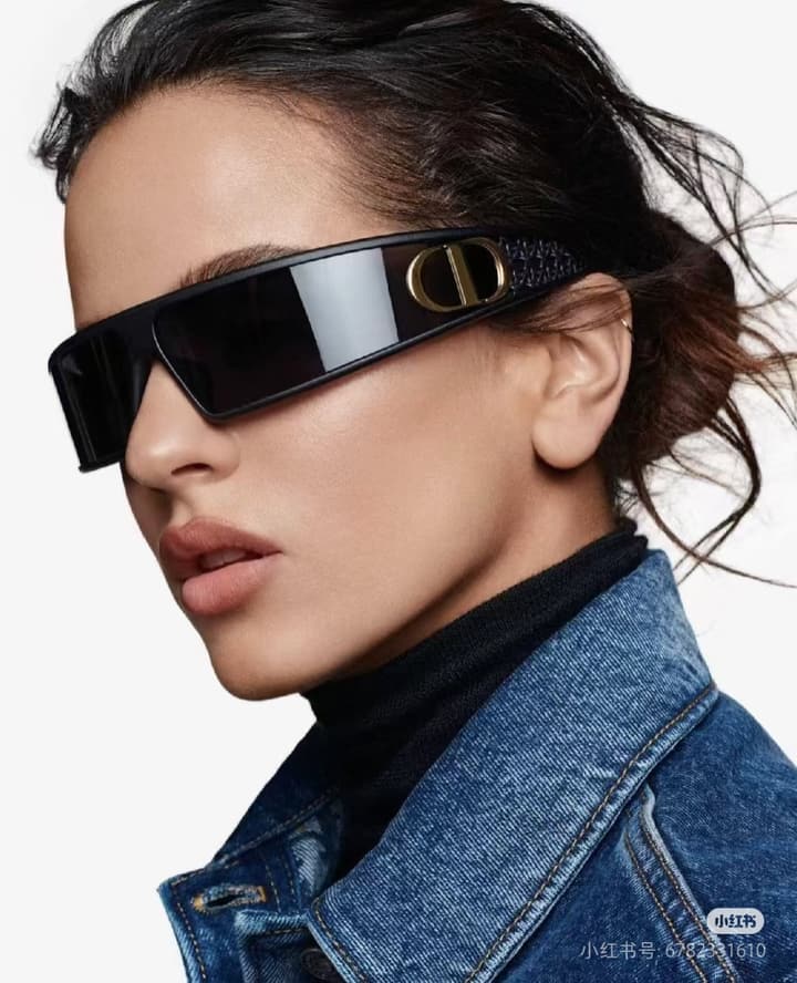 Dior VeryDior M1U Headband Sunglasses in Black