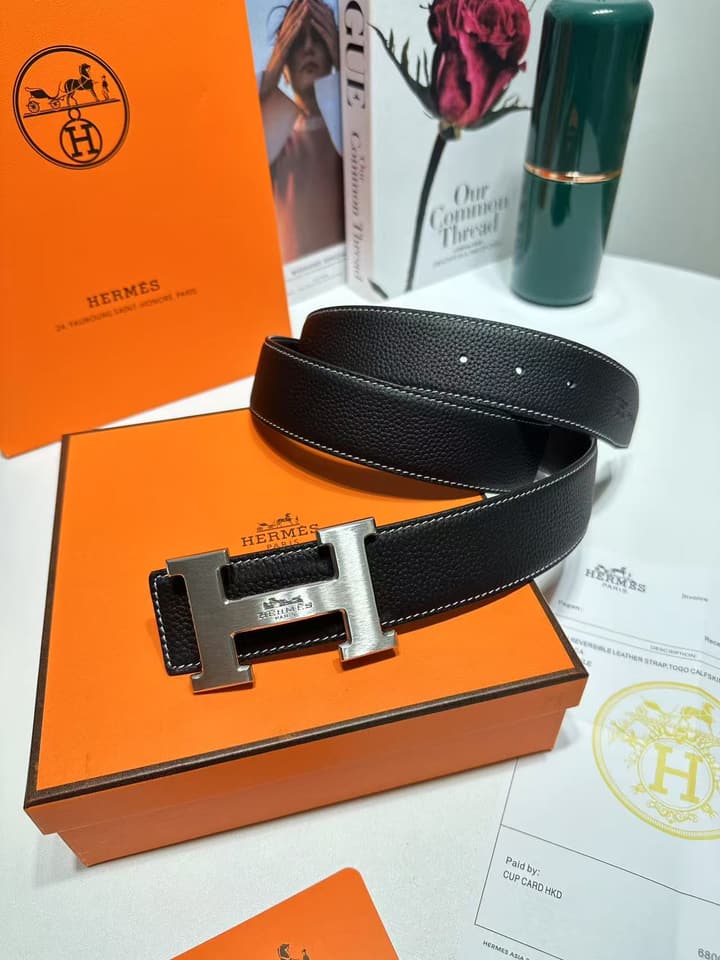 Hermès Men's Top-Layer Cowhide Pin Buckle Belt in Black With Silver Buckle