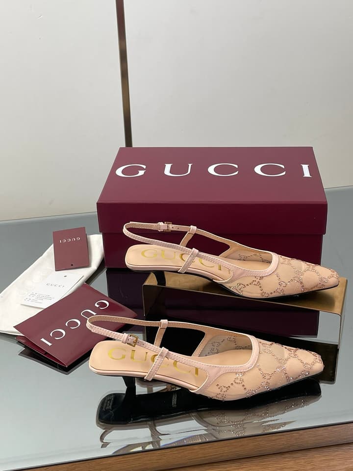 Gucci Cosmogonie GG Crystal Slingback Sandals – 2025 Early Autumn Collection in Black Crystal Gg