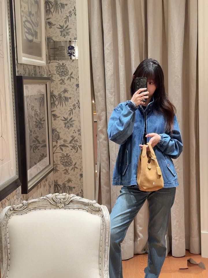 Ralph Lauren Washed Denim Jacket – 2025 Fall Collection in Classic Blue Denim