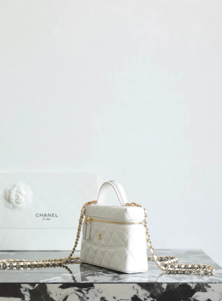 Chanel Waistline LP Box Bag – 26B Collection
